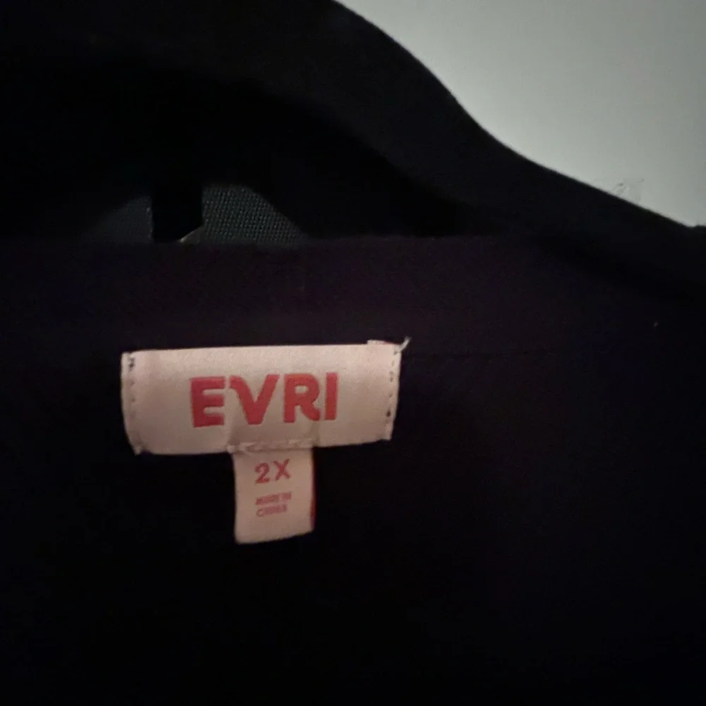 EVRI Women's Black Cardigan Sweater - Picture 3 of 3